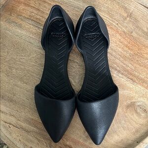 Native Audrey d’Orsay Sleek Black Minimalist Pointy Toe Flats Textured Sole W7